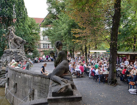 Rüdesheimer Platz, Berlin. The annual festival of Rhine wines and picnic