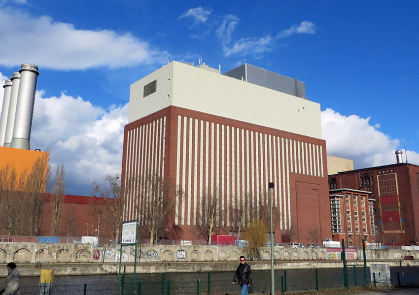 Charlottenburg power plant and Siemenssteg bridge, riverside Spree views, Berlin