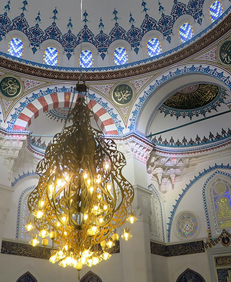 Alternative sightseeing in Berlin: the beautiful interior of the city's largest mosque