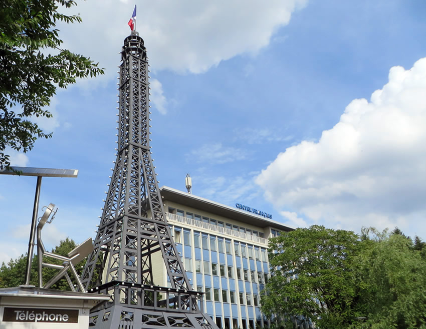 Miniature Eiffel Tower outside the Centre Français in Berlin's Wedding district