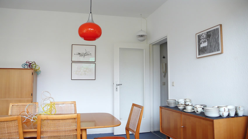 Sonntag Gallery, Berlin, holds contemporary art exhibtions in private apartments