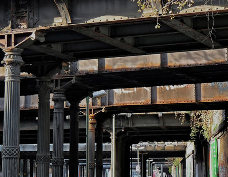 Alternative travel guide to Berlin: a street of ghost railway bridges