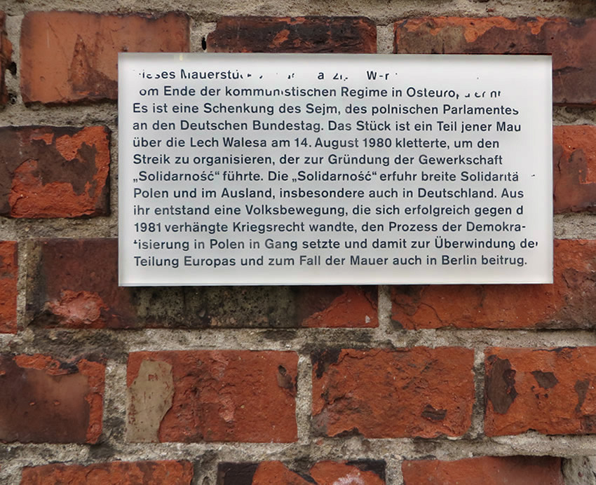 View of Berlin's first 'guerilla garden' and home made out of recycled materials: the Baumhaus an der Mauer, Berlin