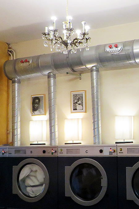 Chandeliers and washing machines - Freddy Leck's laundrette, Berlin
