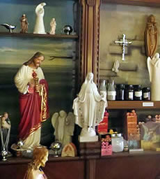 Catholic kitsch at Ave Maria